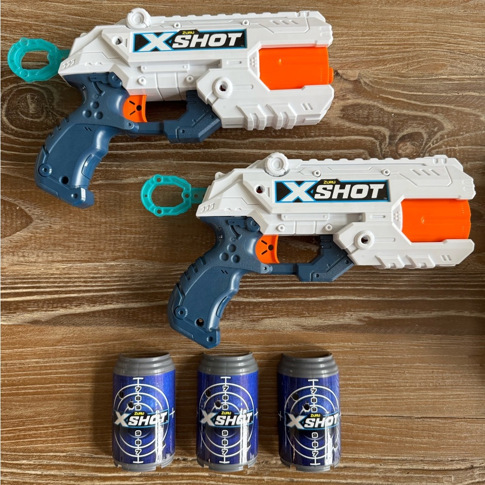X-Shot Toy Blasters with Cans